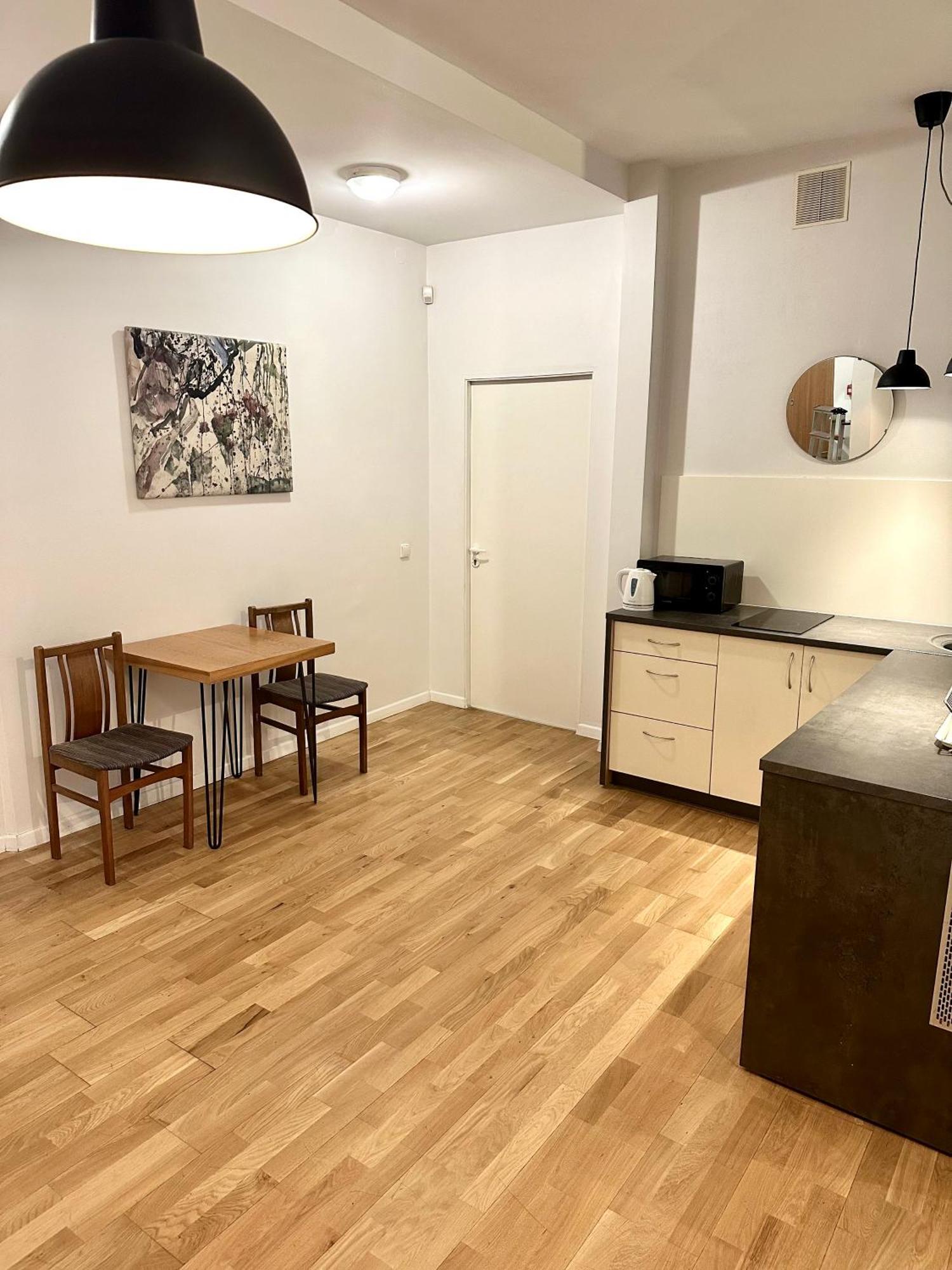 Mini Home Bookshop Studios 维尔纽斯 外观 照片