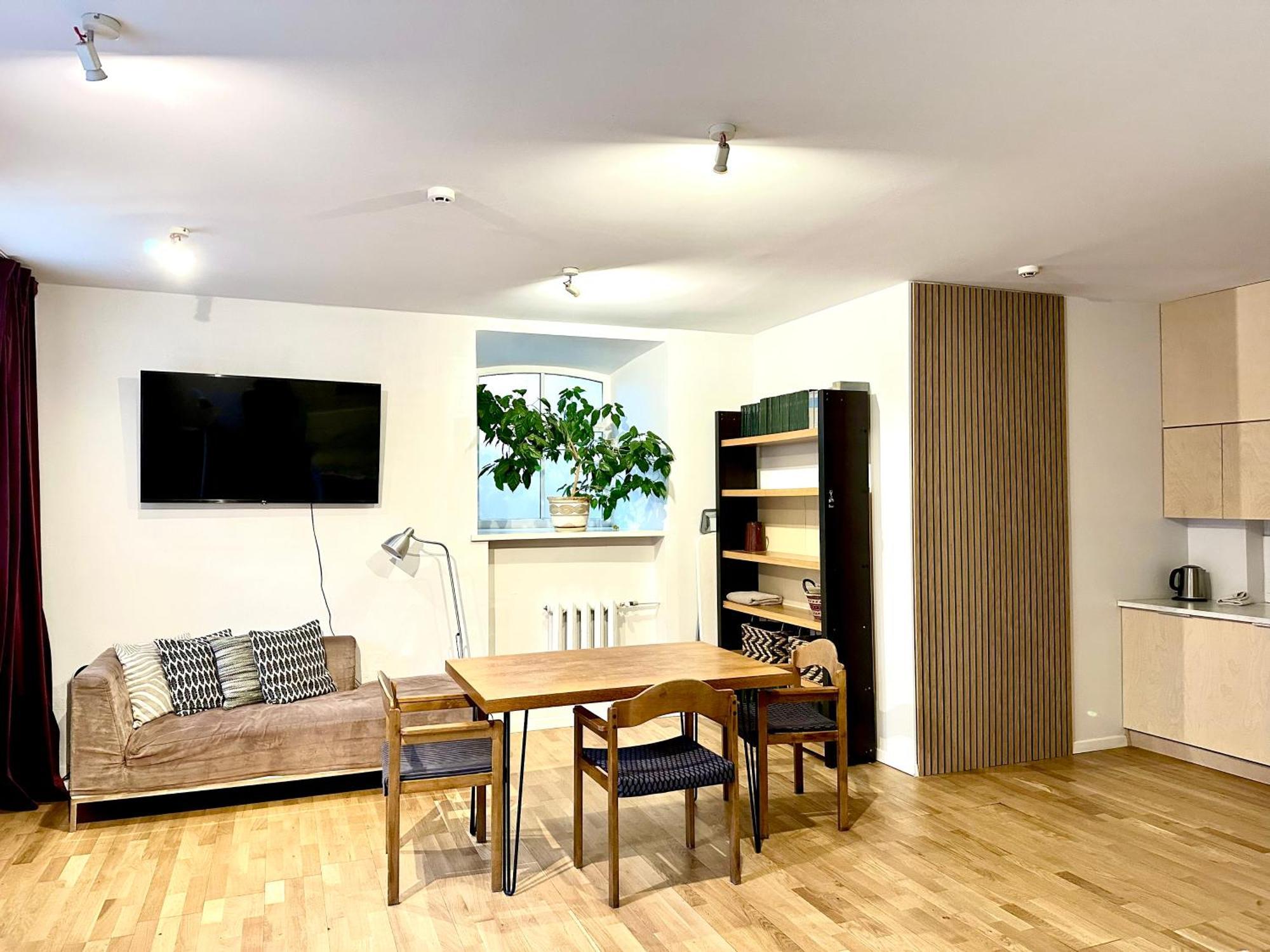 Mini Home Bookshop Studios 维尔纽斯 外观 照片